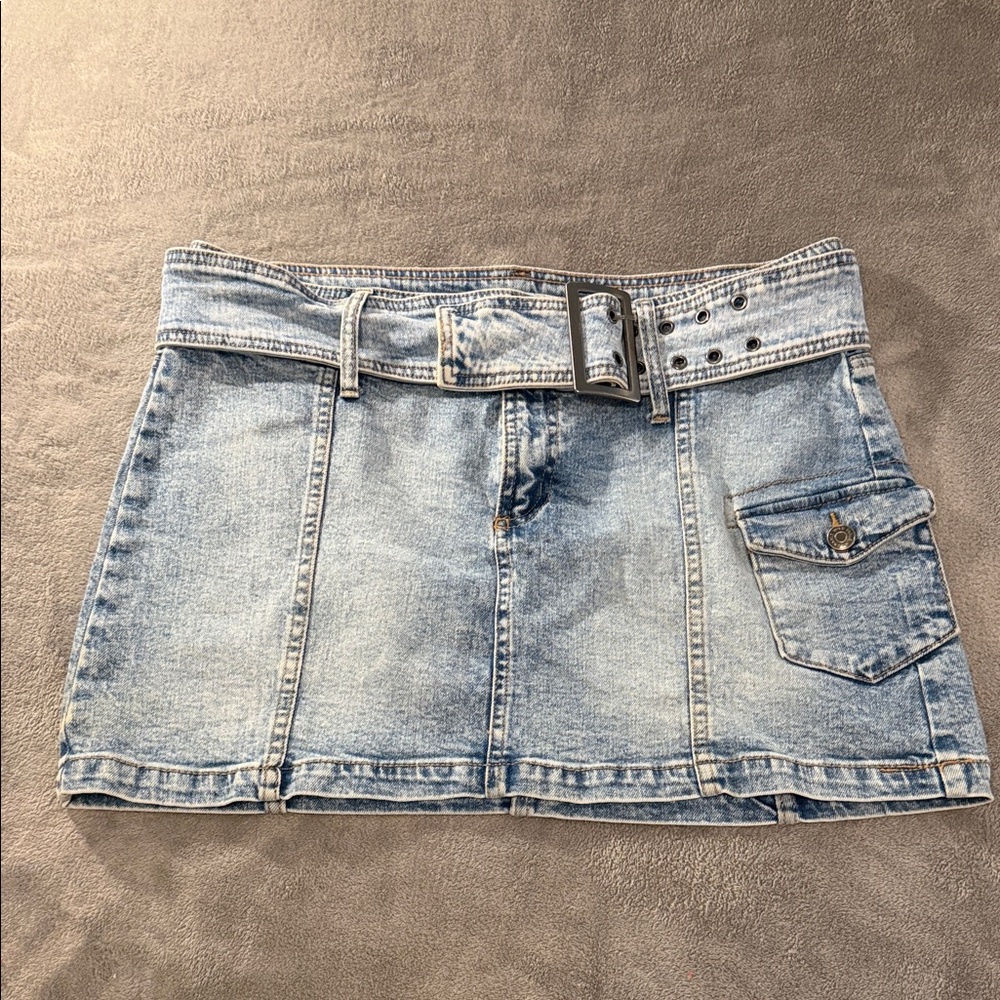 wild fable Light Wash Denim Mini Skirt with Belted Waist